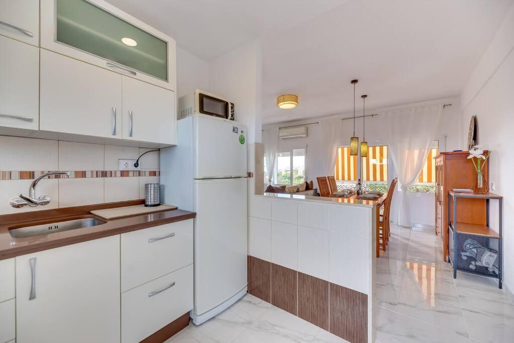 Lxr Brisa Marina 1Hab Vistas Mar Appartement Torremolinos Buitenkant foto